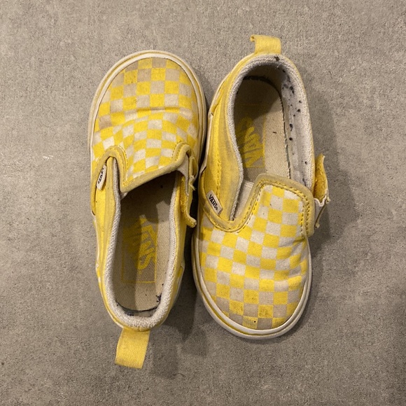 Toddler yellow checkered classic Vans slip-ons - Picture 2 of 3